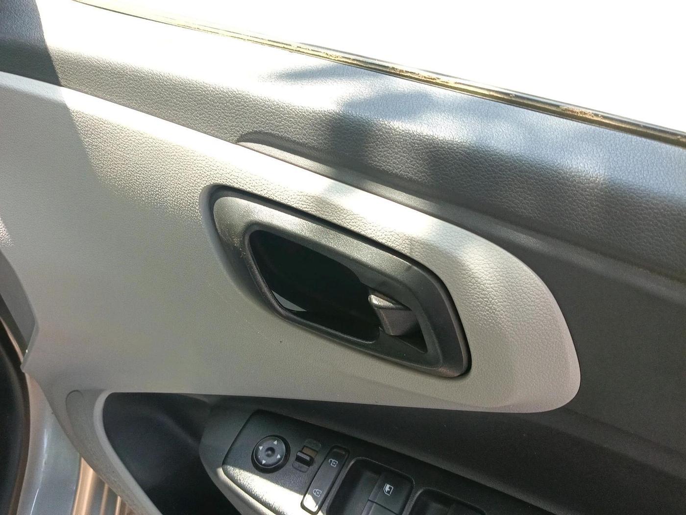 2021 Hyundai GRAND I10 NIOS MAGNA 1.2 KAPPA VTVT, Petrol, Manual, 50,554 km, interior