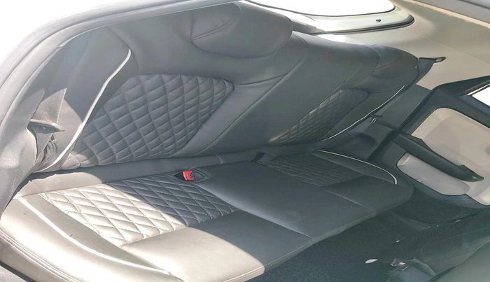 2021 Tata ALTROZ XT PETROL, Petrol, Manual, 23,943 km, interior