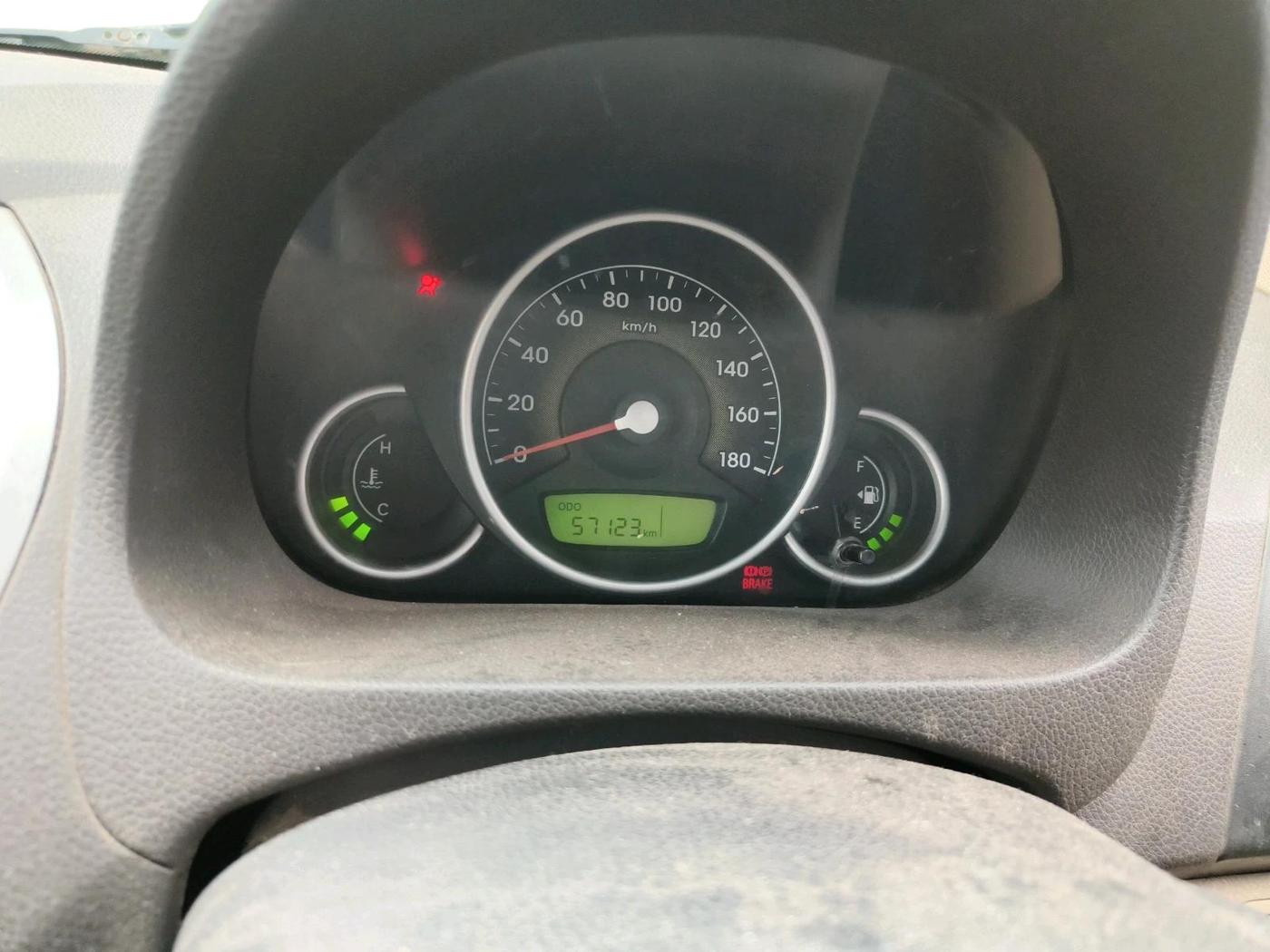 2011 Hyundai Eon SPORTZ, Petrol, Manual, 57,123 km, interior