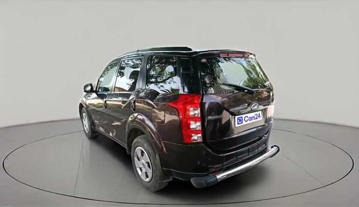 2016 Mahindra XUV500 W6, Diesel, Manual, 1,21,973 km, exterior
