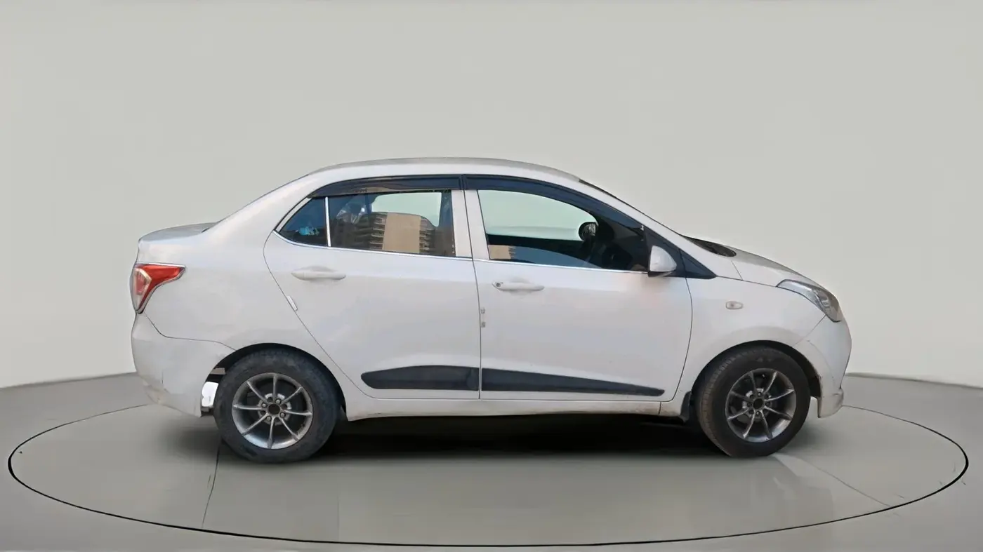 2016 Hyundai Xcent BASE 1.1, Diesel, Manual, 93,985 km, exterior