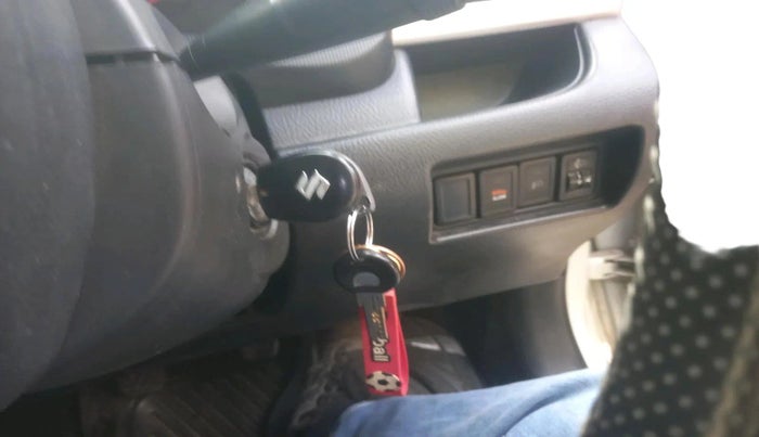 2012 Maruti Swift VXI, Petrol, Manual, 1,69,087 km, interior