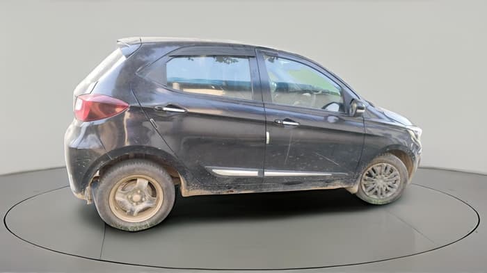 2022 Tata Tiago XZ PLUS CNG, CNG, Manual, 58,094 km, exterior