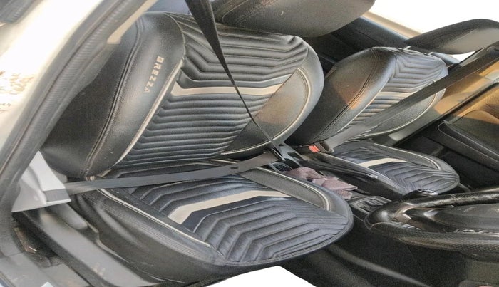 2018 Maruti Vitara Brezza VDI, Diesel, Manual, 1,62,169 km, interior