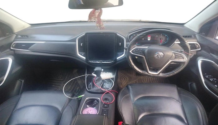 2020 MG HECTOR SHARP 1.5 DCT PETROL, Petrol, Automatic, 1,03,474 km, interior