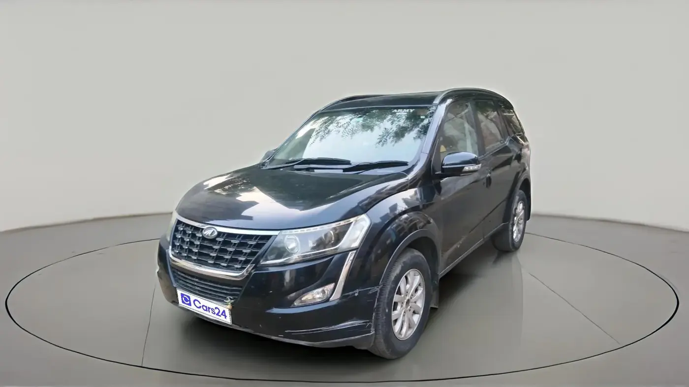 2018 Mahindra XUV500 W9 AT, Diesel, Automatic, 74,170 km, exterior