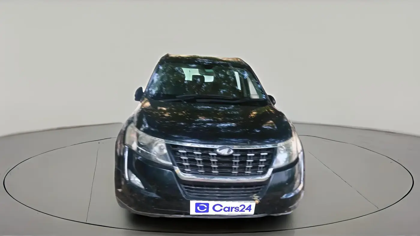 2018 Mahindra XUV500 W9 AT, Diesel, Automatic, 74,170 km, exterior