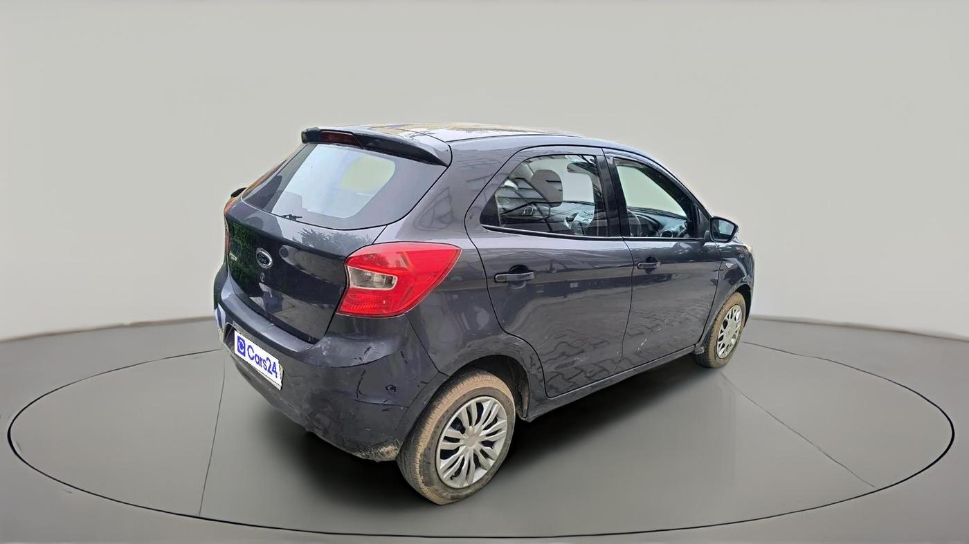 2015 Ford New Figo TREND 1.2 PETROL, Petrol, Manual, 1,37,990 km, exterior