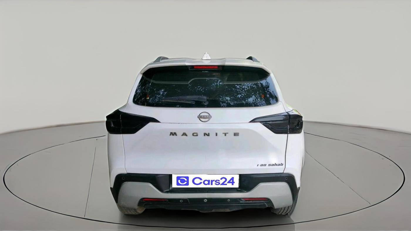 2022 Nissan MAGNITE XE, CNG, Manual, 38,245 km, exterior