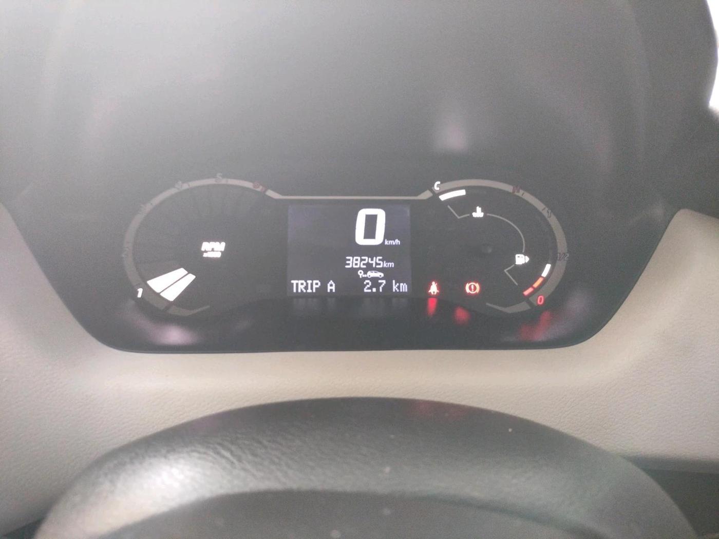 2022 Nissan MAGNITE XE, CNG, Manual, 38,245 km, interior