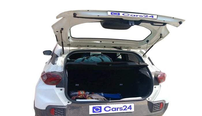 2024 Tata PUNCH PURE MT, Petrol, Manual, 26,393 km, exterior