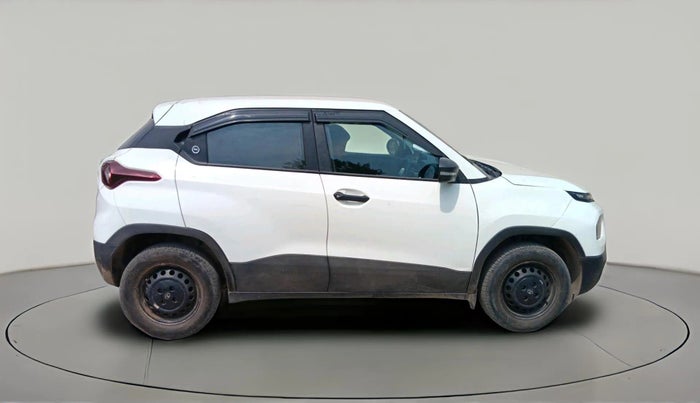 2024 Tata PUNCH PURE MT, Petrol, Manual, 26,393 km, exterior