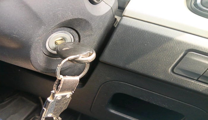 2024 Tata PUNCH PURE MT, Petrol, Manual, 26,393 km, interior