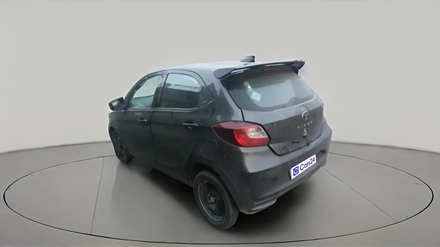 2025 Tata Tiago XTA CNG , CNG, Automatic, 20,070 km, exterior