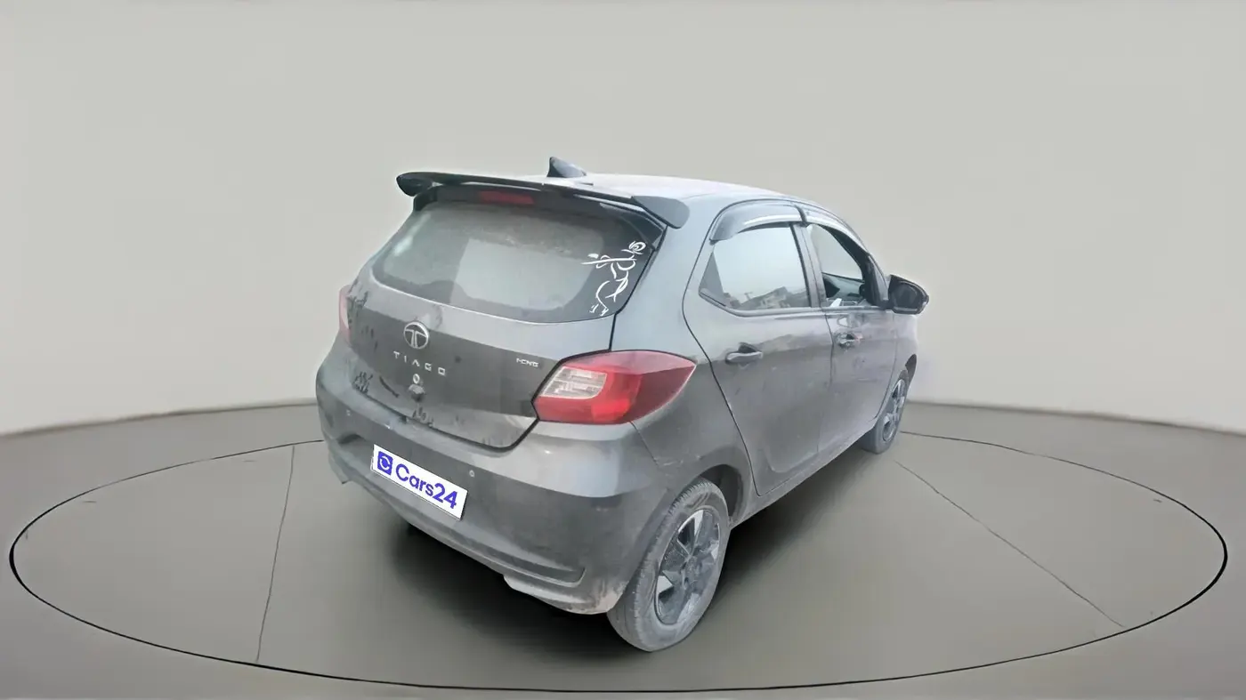 2025 Tata Tiago XTA CNG , CNG, Automatic, 20,070 km, exterior