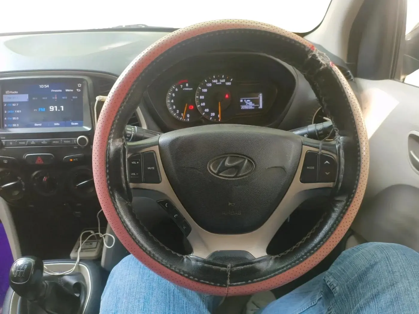 2018 Hyundai NEW SANTRO SPORTZ CNG, CNG, Manual, 2,09,660 km, interior