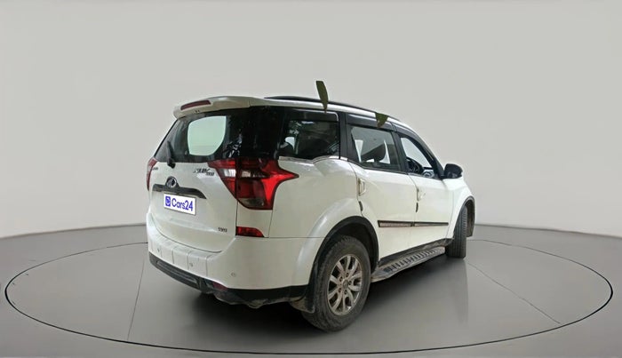 2018 Mahindra XUV500 W9, Diesel, Manual, 91,066 km, exterior