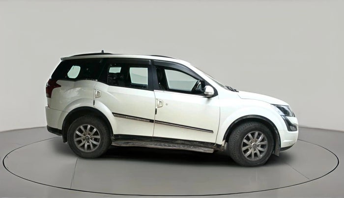 2018 Mahindra XUV500 W9, Diesel, Manual, 91,066 km, exterior