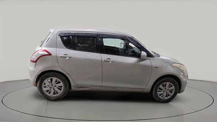 2014 Maruti Swift ZXI, CNG, Manual, 1,02,379 km, exterior