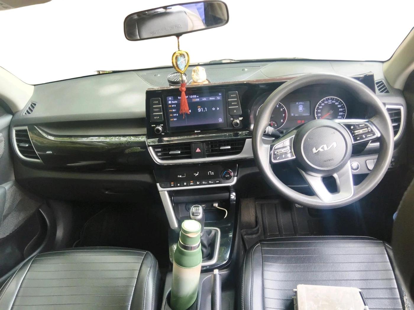 2021 KIA SELTOS HTK PLUS 1.5 IMT, Petrol, Manual, 1,72,202 km, interior