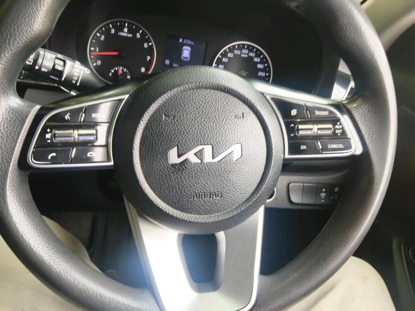 2021 KIA SELTOS HTK PLUS 1.5 IMT, Petrol, Manual, 1,72,202 km, interior