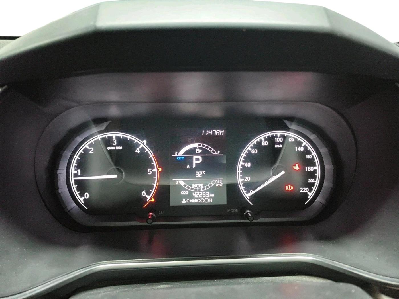 2021 Tata Harrier XTA 2.0L KRYOTEC PLUS, Diesel, Automatic, 42,253 km, interior
