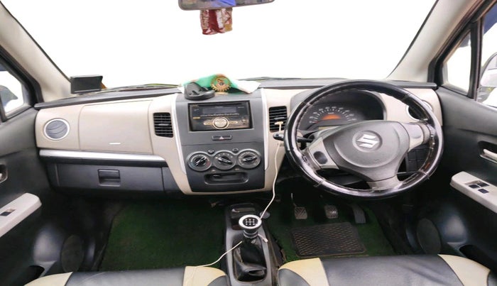 2013 Maruti Wagon R 1.0 LXI, CNG, Manual, 1,18,409 km, interior