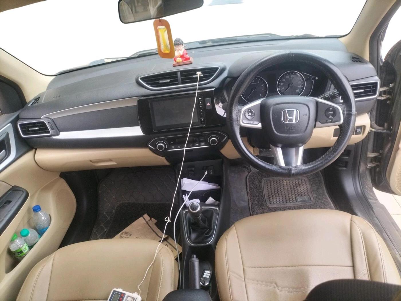 2021 Honda Amaze 1.2L I-VTEC VX, Petrol, Manual, 28,221 km, interior