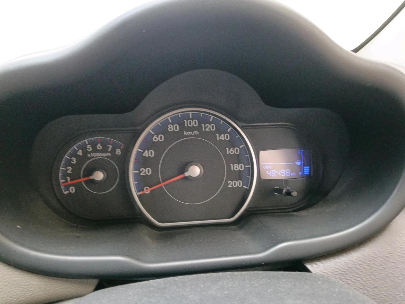 2013 Hyundai i10 ERA 1.1, Petrol, Manual, 50,000 km, interior