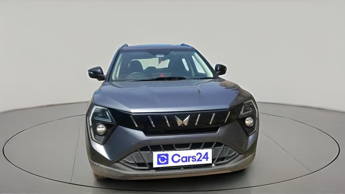 2024 Mahindra XUV 3XO AX5 1.5 Turbo Diesel, Diesel, Manual, 28,614 km, exterior