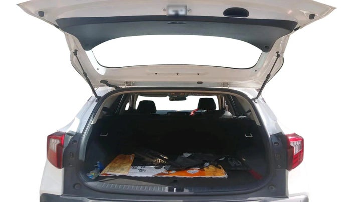 2024 KIA SELTOS  HTK 1.5 PETROL MT, Petrol, Manual, 16,896 km, exterior