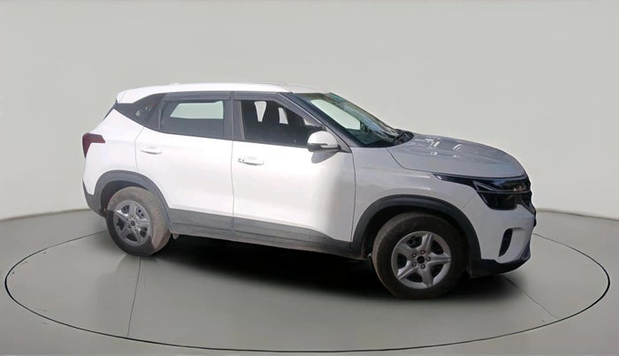 2024 KIA SELTOS  HTK 1.5 PETROL MT, Petrol, Manual, 16,896 km, exterior