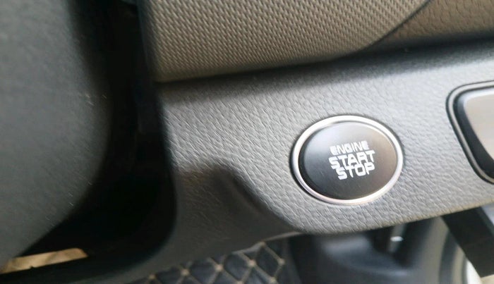 2024 KIA SELTOS  HTK 1.5 PETROL MT, Petrol, Manual, 16,896 km, interior