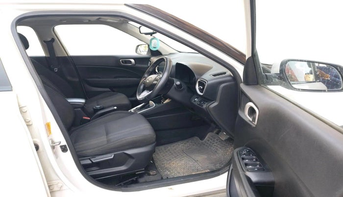 2020 Hyundai VENUE SX PLUS 1.0 TURBO DCT, Petrol, Automatic, 48,299 km, interior