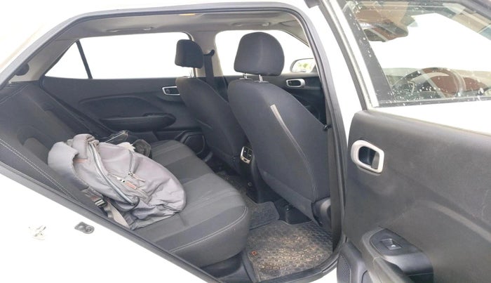 2020 Hyundai VENUE SX PLUS 1.0 TURBO DCT, Petrol, Automatic, 48,299 km, interior