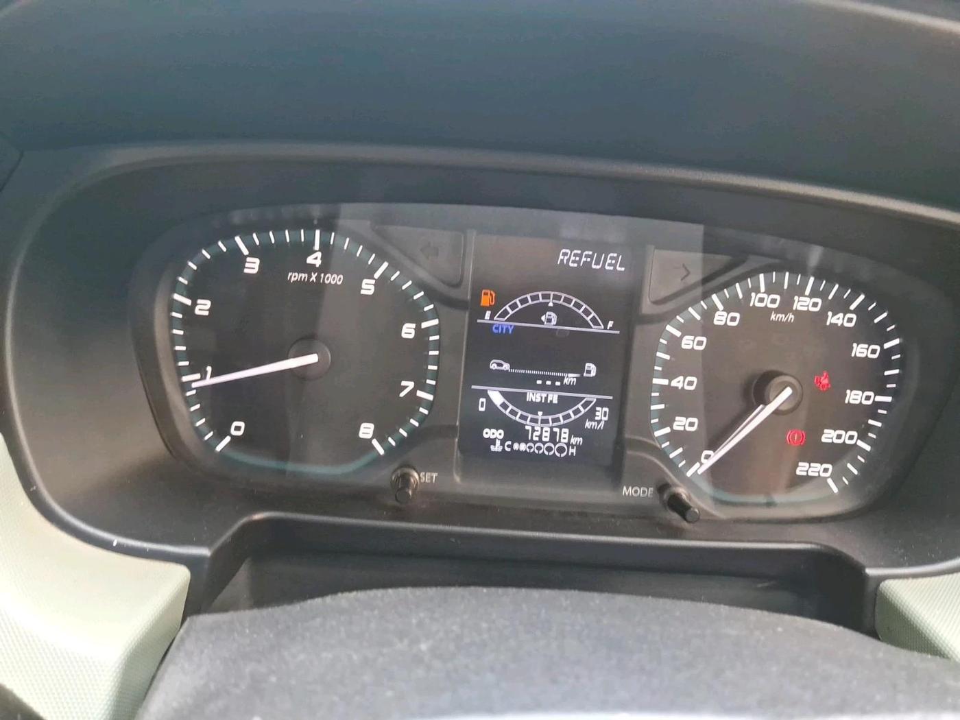 2022 Tata PUNCH ADVENTURE MT, Petrol, Manual, 72,878 km, interior