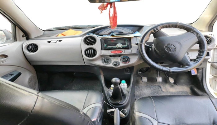 2011 Toyota Etios Liva G, Petrol, Manual, 92,880 km, interior