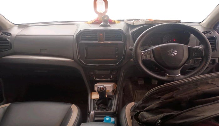 2016 Maruti Vitara Brezza ZDI PLUS, Diesel, Manual, 1,29,623 km, interior