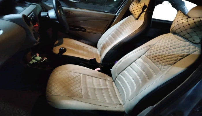 2011 Toyota Etios G, Petrol, Manual, 99,651 km, interior