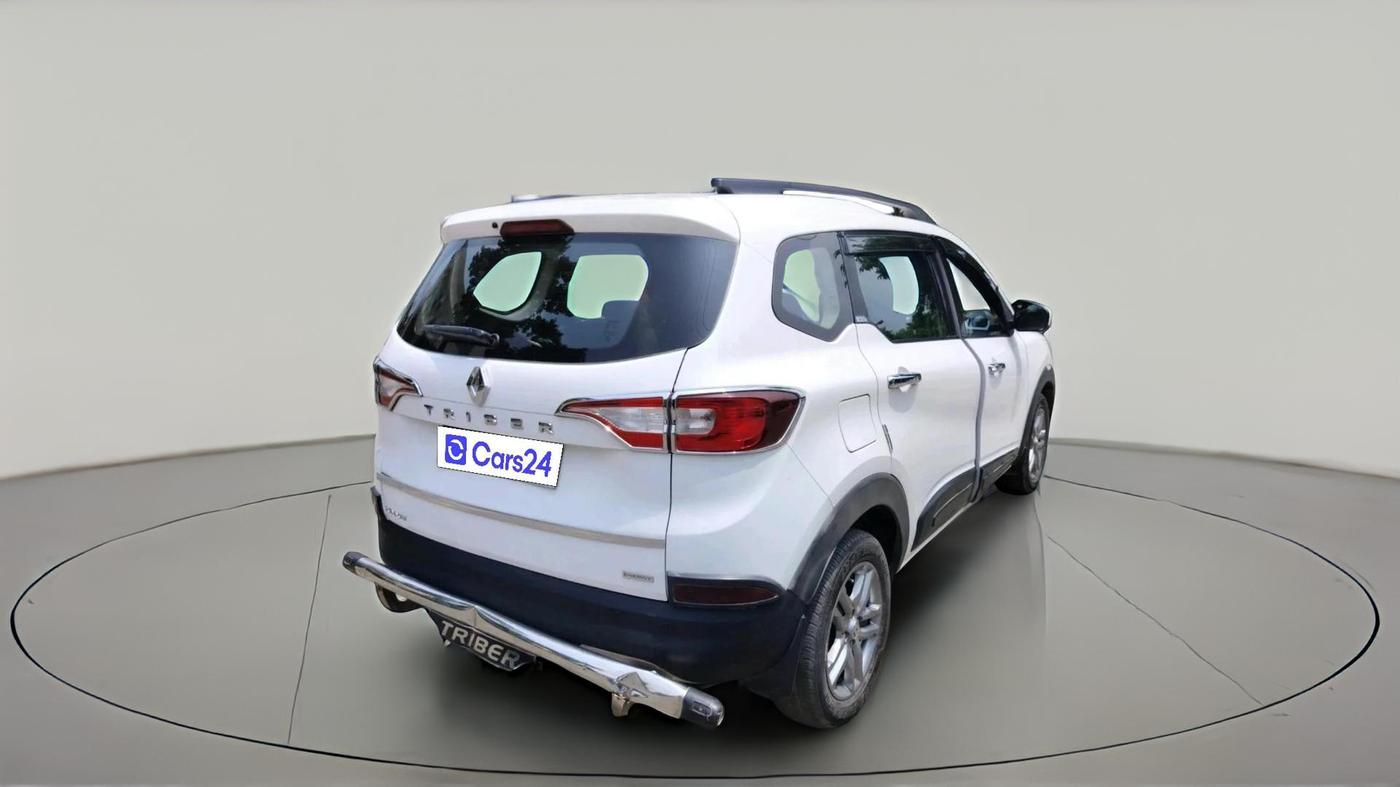 2020 Renault TRIBER RXZ, Petrol, Manual, 61,216 km, exterior