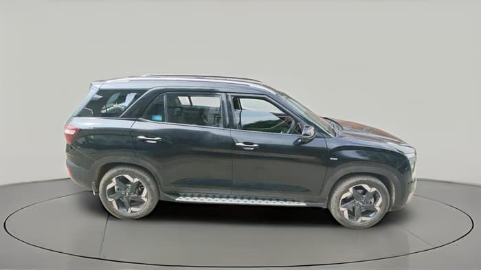 2024 Hyundai ALCAZAR  SIGNATURE (O) DCT 1.5 PETROL 7STR, Petrol, Automatic, 15,830 km, exterior