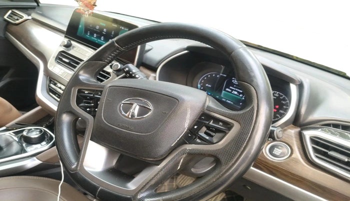 2019 Tata Harrier XZ 2.0L, Diesel, Manual, 91,639 km, interior