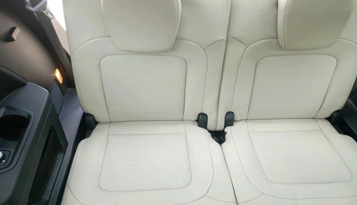 2022 Tata Safari XZ PLUS 6 S, Diesel, Manual, 50,033 km, interior