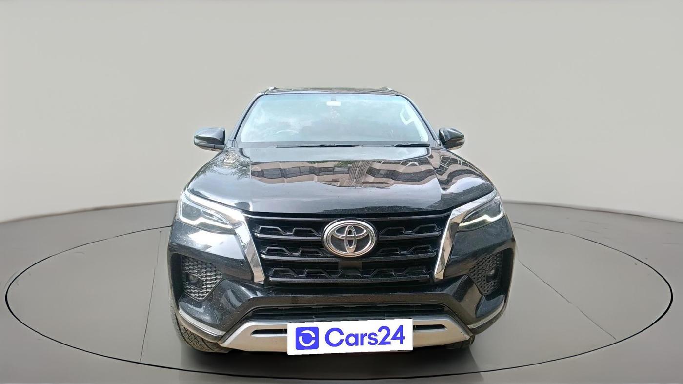 2024 Toyota Fortuner 4X2 AT 2.7 PETROL, Petrol, Automatic, 78,433 km, exterior