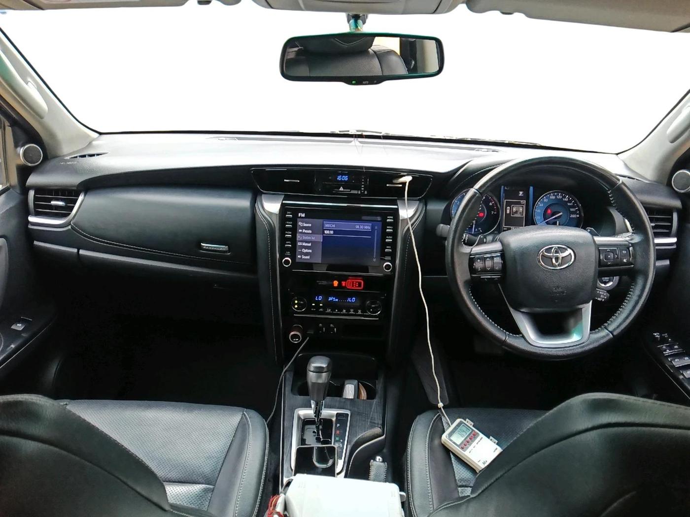 2024 Toyota Fortuner 4X2 AT 2.7 PETROL, Petrol, Automatic, 78,433 km, interior