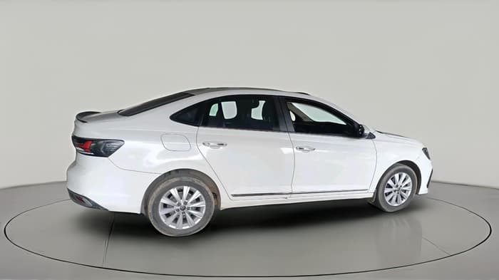 2022 Volkswagen VIRTUS HIGHLINE TSI 1.0 AT, Petrol, Automatic, 41,433 km, exterior