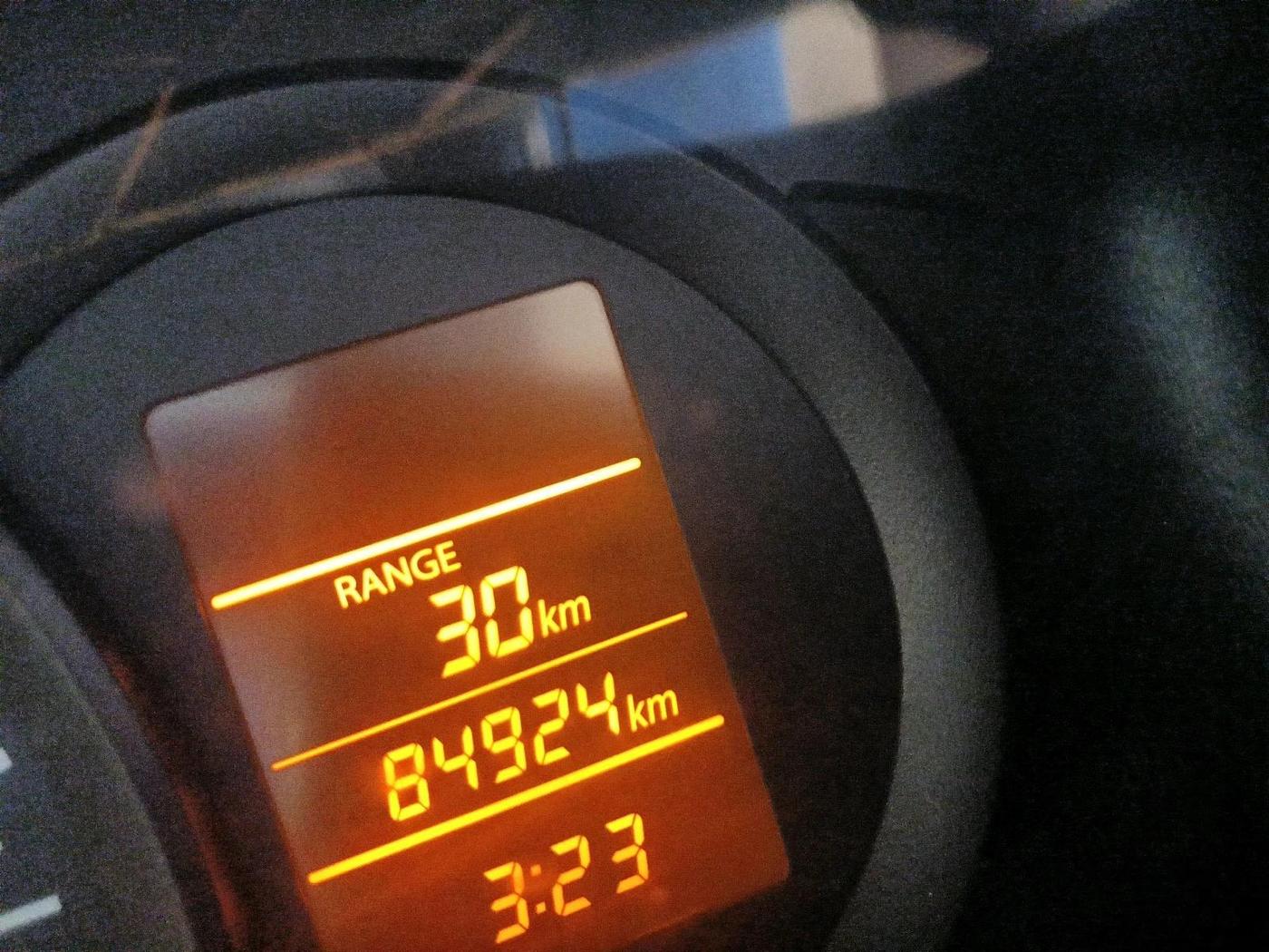 2015 Maruti Swift LXI (O), CNG, Manual, 84,924 km, interior