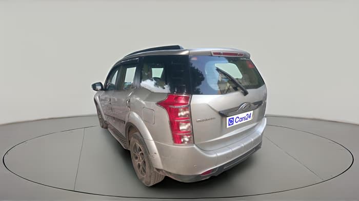 2017 Mahindra XUV500 W10, Diesel, Manual, 95,951 km, exterior