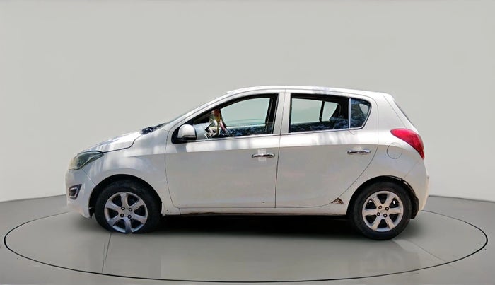 2013 Hyundai i20 MAGNA (O) 1.2, CNG, Manual, 1,10,954 km, exterior