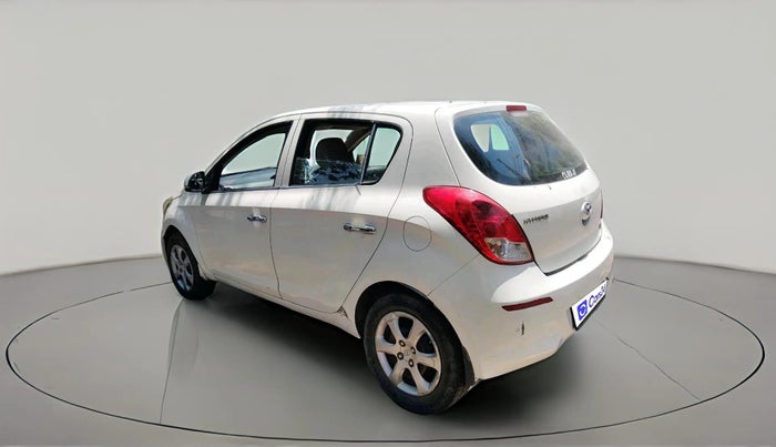 2013 Hyundai i20 MAGNA (O) 1.2, CNG, Manual, 1,10,954 km, exterior